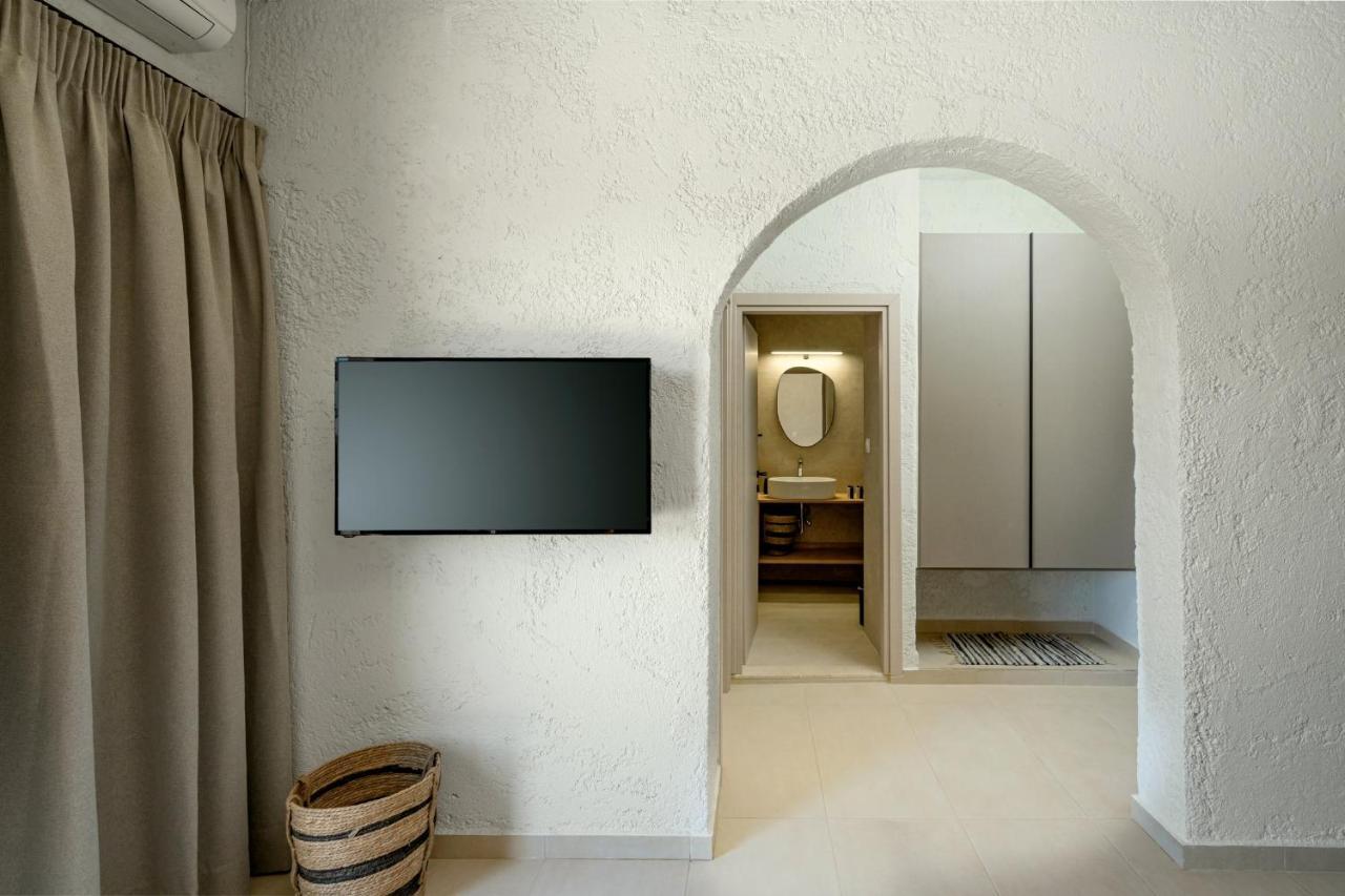 Okeanis Mystique South Aparthotel Ierápetra Exteriör bild