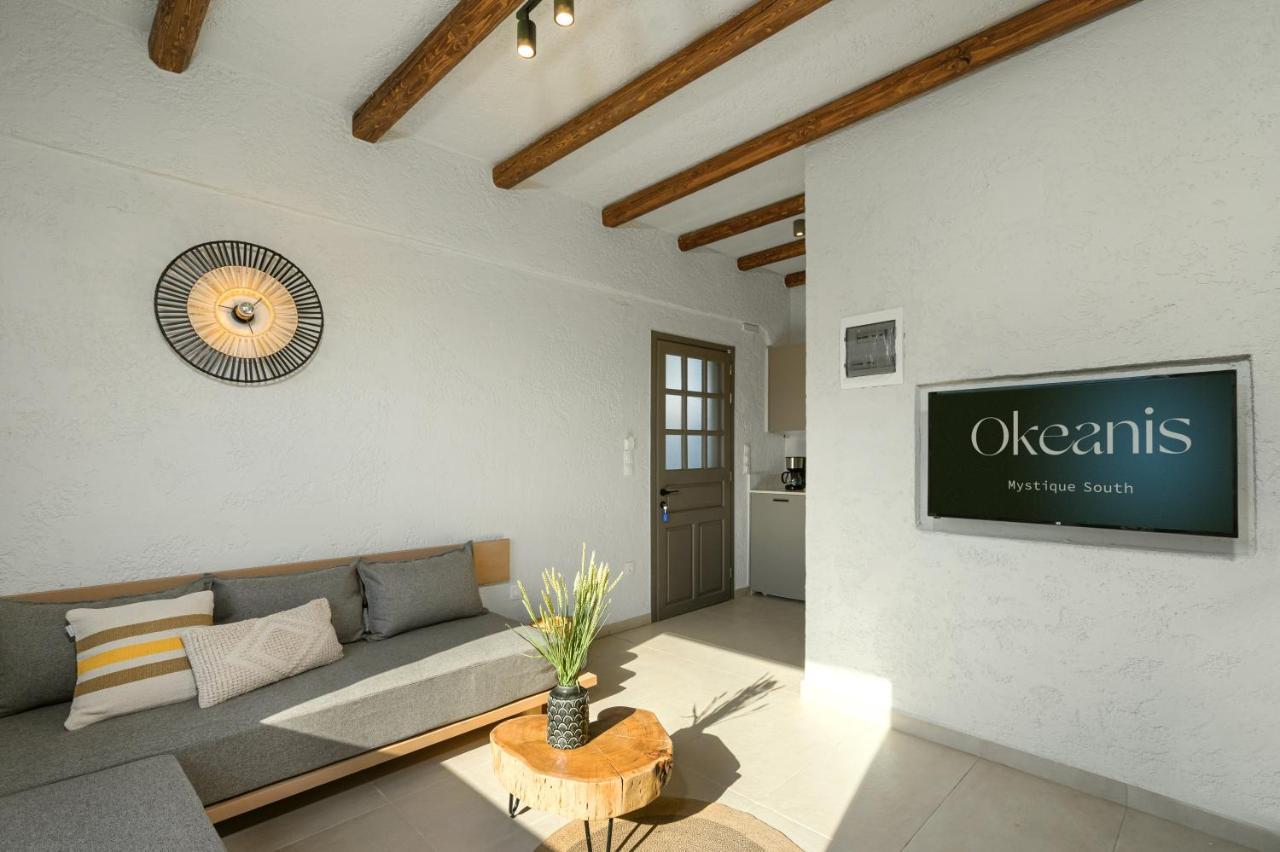 Okeanis Mystique South Aparthotel Ierápetra Exteriör bild