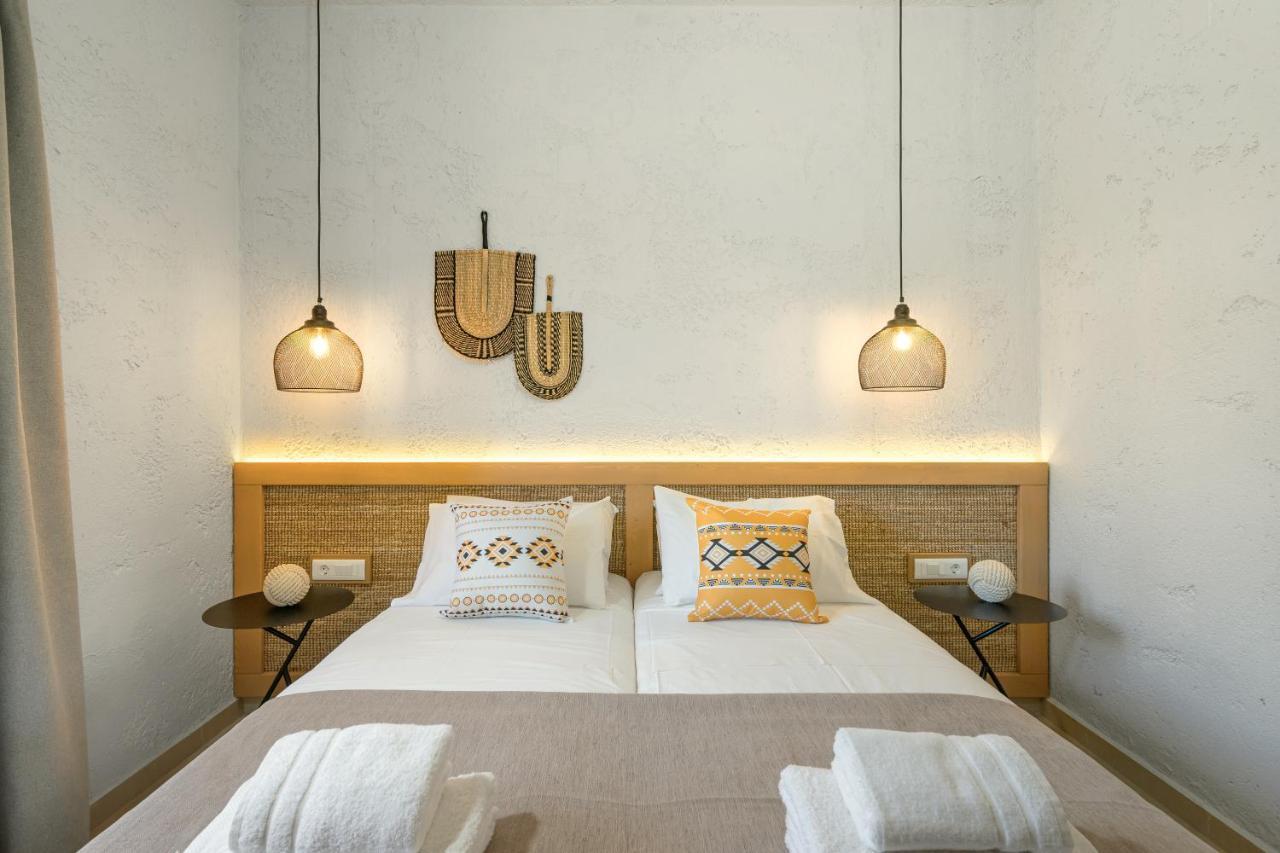Okeanis Mystique South Aparthotel Ierápetra Exteriör bild