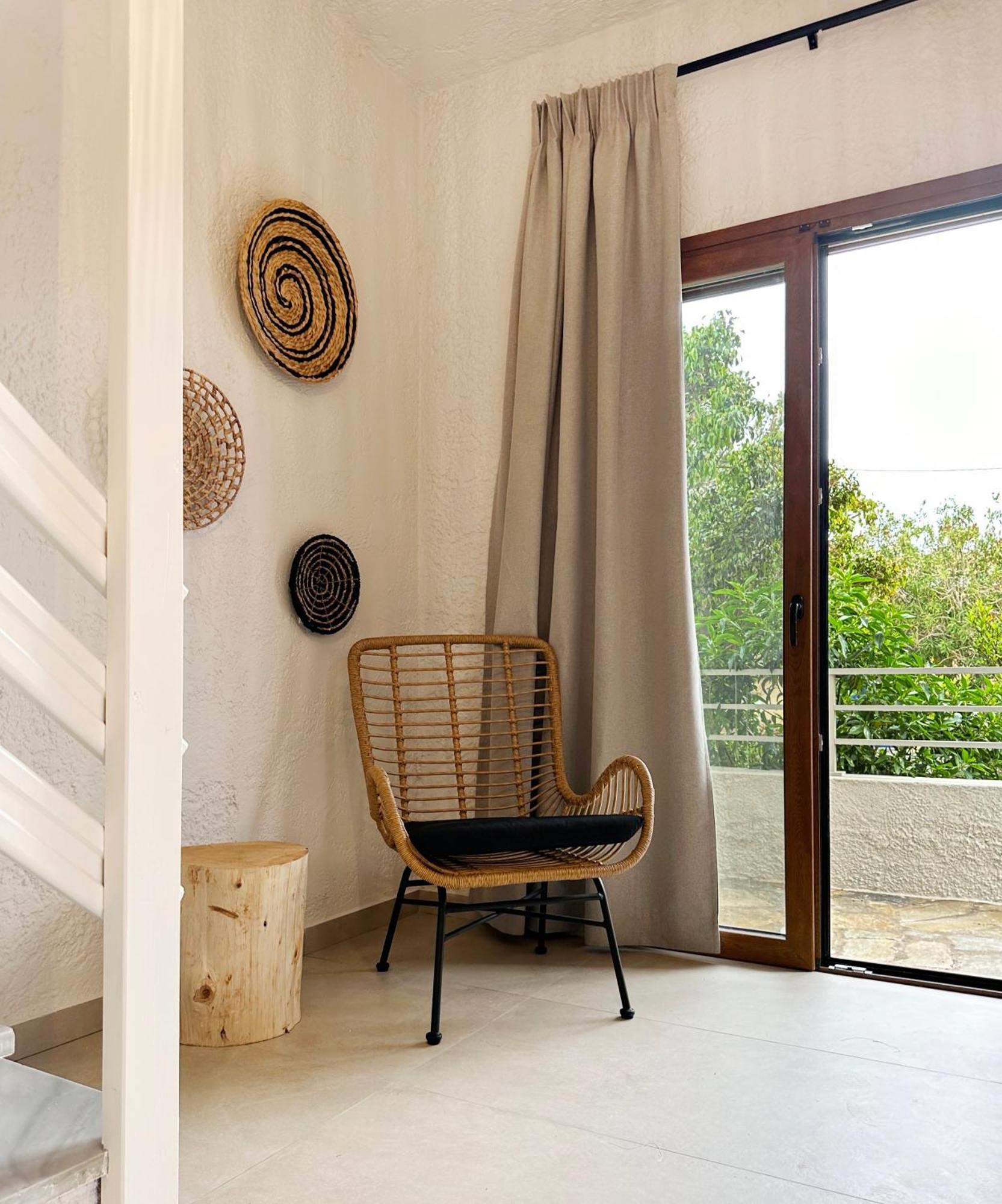 Okeanis Mystique South Aparthotel Ierápetra Exteriör bild