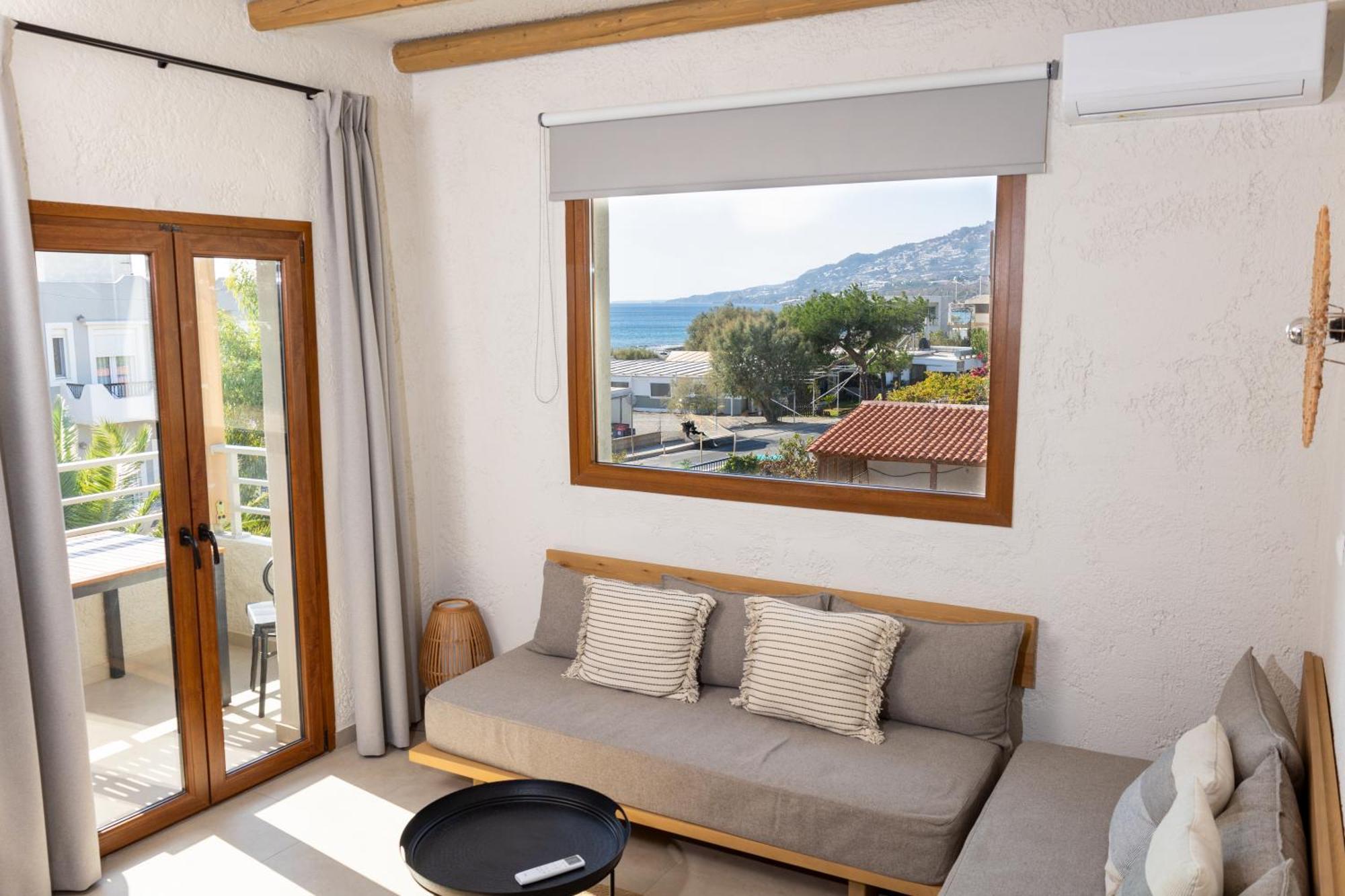 Okeanis Mystique South Aparthotel Ierápetra Exteriör bild